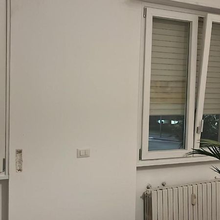 Ferienwohnung Shining House In Mailand Exterior foto