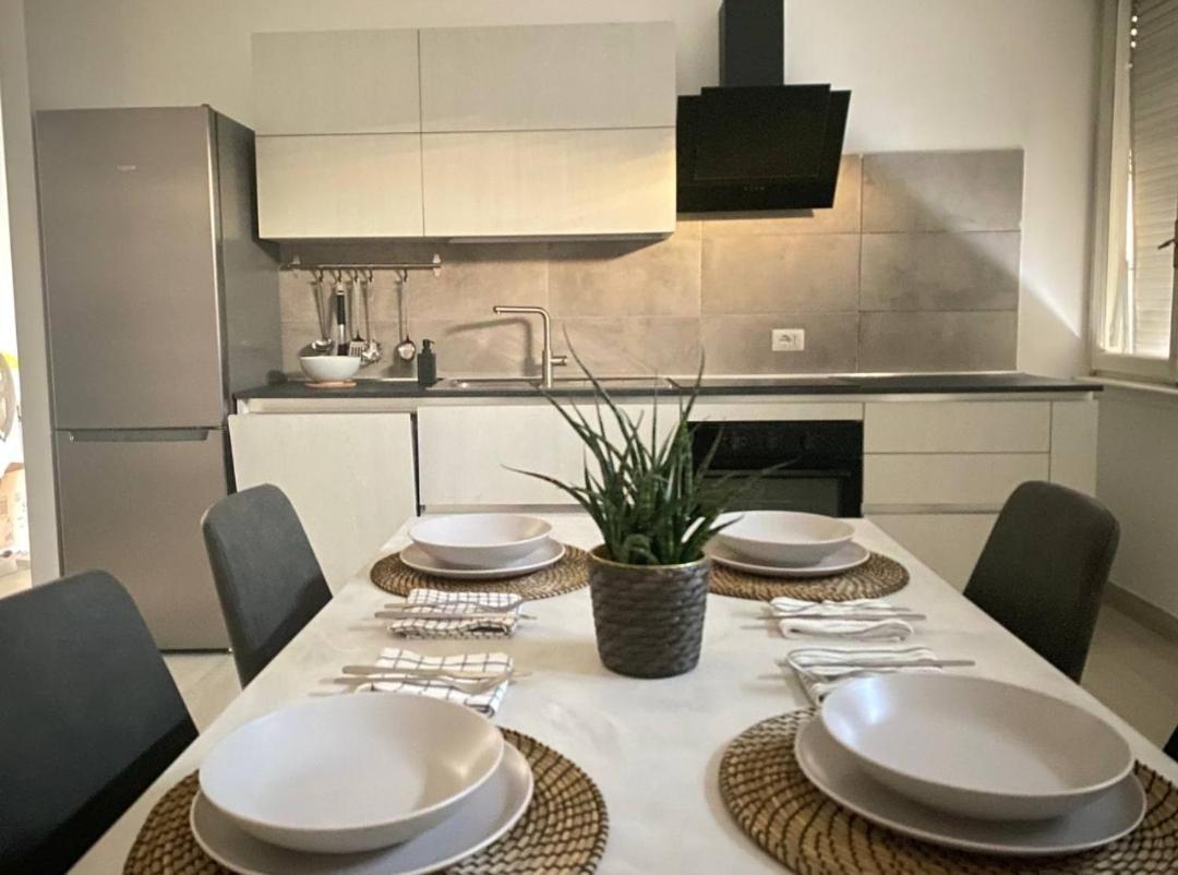 Ferienwohnung Shining House In Mailand Exterior foto